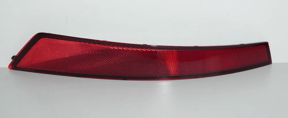 Levá zadní krajní odrazka Kodiaq facelift 565945105B - originál Objednat Nyní