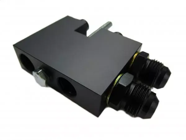 Must-Have Adaptér pro montáž olejového chladiče na olejový výměník FTP Motorsport BMW E82 / E88 135i / E90 / E91 / E92 / E93 335i / E60 / E61 535i / F01 / F02 740i / X6 E71 / Z4 E89 35i N54/N55 - D-10