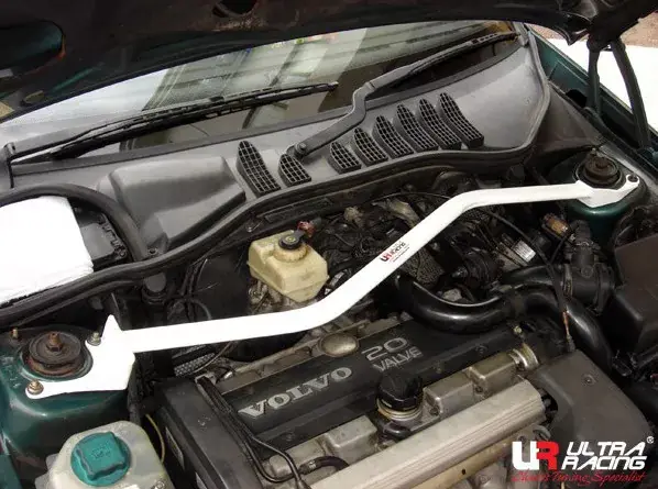 Expresní Doručení Rozpěrná tyč Ultra Racing Volvo 850 turbo OBD 1 - přední horní