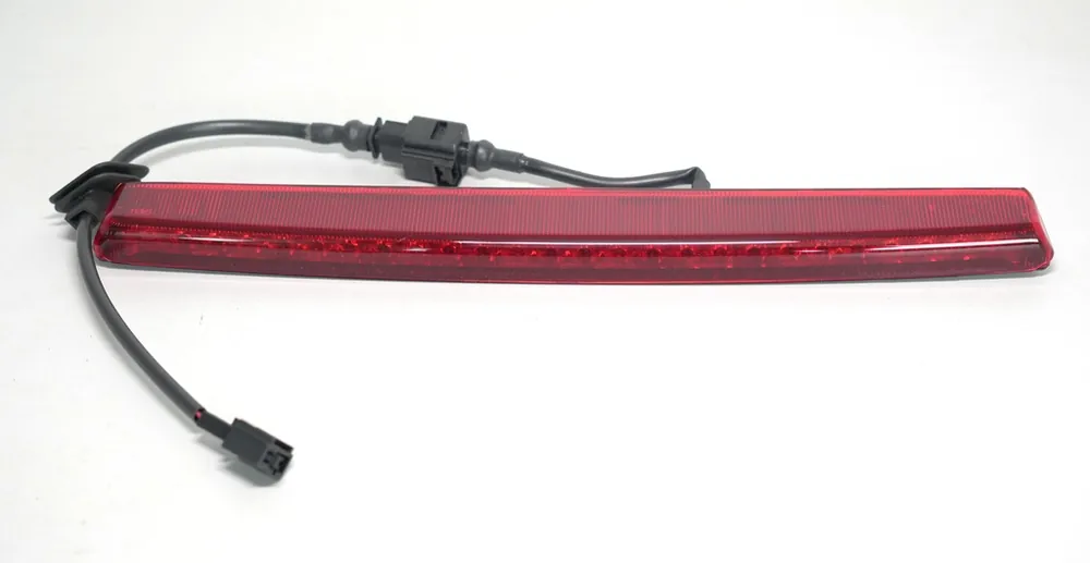 Zlevněný Světlo třetí brzdové Octavia III RS kombi 5E9945097E - originál