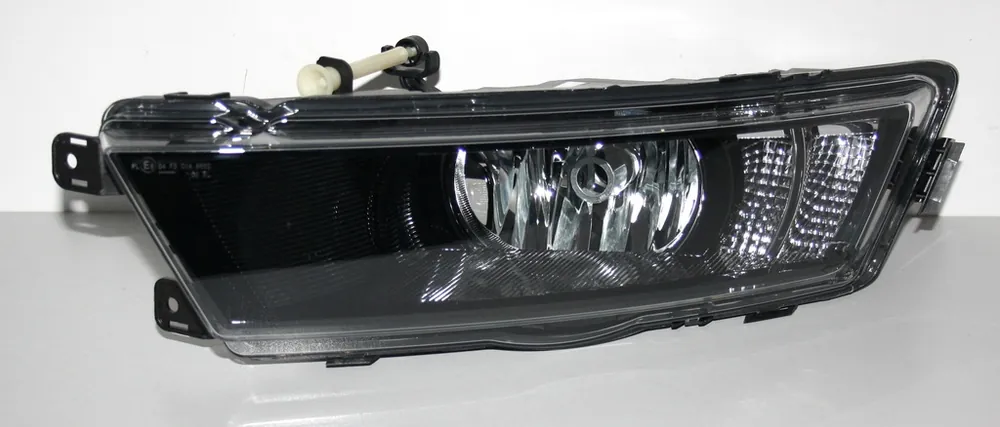 Levá mlhovka Rapid s LED 5JA941699C - černá - originál Zlevněný