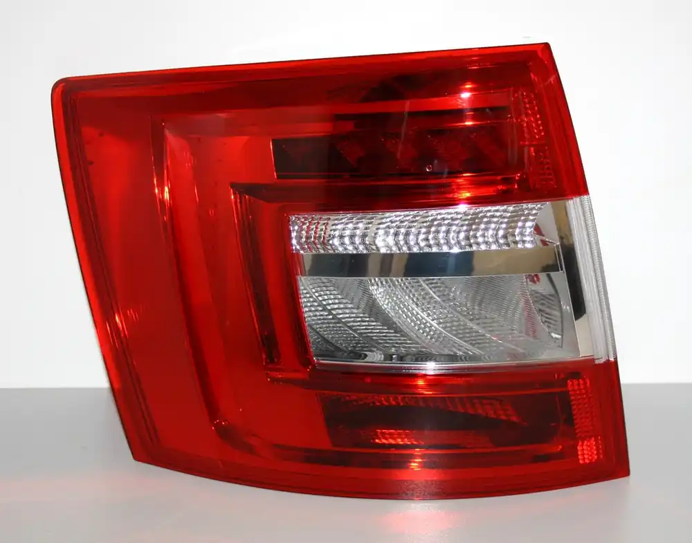 Levé zadní LED světlo Octavia III kombi po faceliftu 5E9945111B - Autopal Nízká Cena