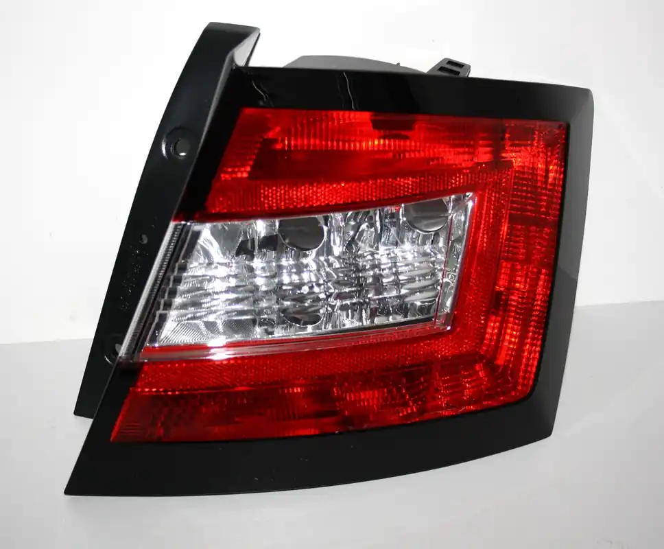 Pravé zadní Světlo Fabia 3 hatchback 6V6945112 - Originál Must-Have