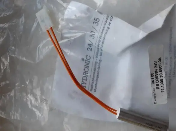 Nakupujte Hned Předehřev trysky 24V Hydronic 24,30,35 221000308500