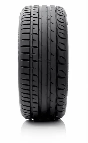 Akce 245/45R18 100W, Kormoran, ULTRA HIGH PERFORMANCE