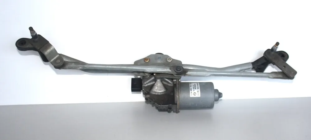 Dokud Zásoby Vydrží Náhon stírátek táhlo stěračů s motorkem 5J1955023D - originál použité