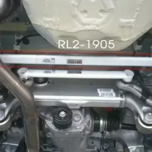 Autentický Rozpěrná tyč Ultra Racing BMW E63 / E64 6-Series 640i (03-10) - zadní spodní