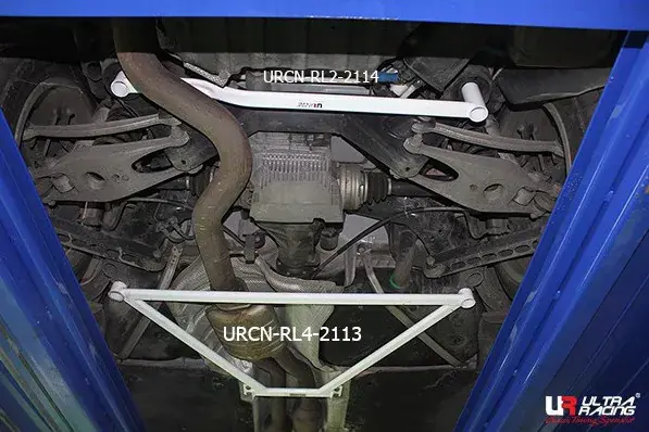 Rozpěrná tyč Ultra Racing BMW E82 1-Series 1M 2WD 3.0TT (10-) - zadní spodní H výztuha (před diferenciálem) Ihned K Objednání