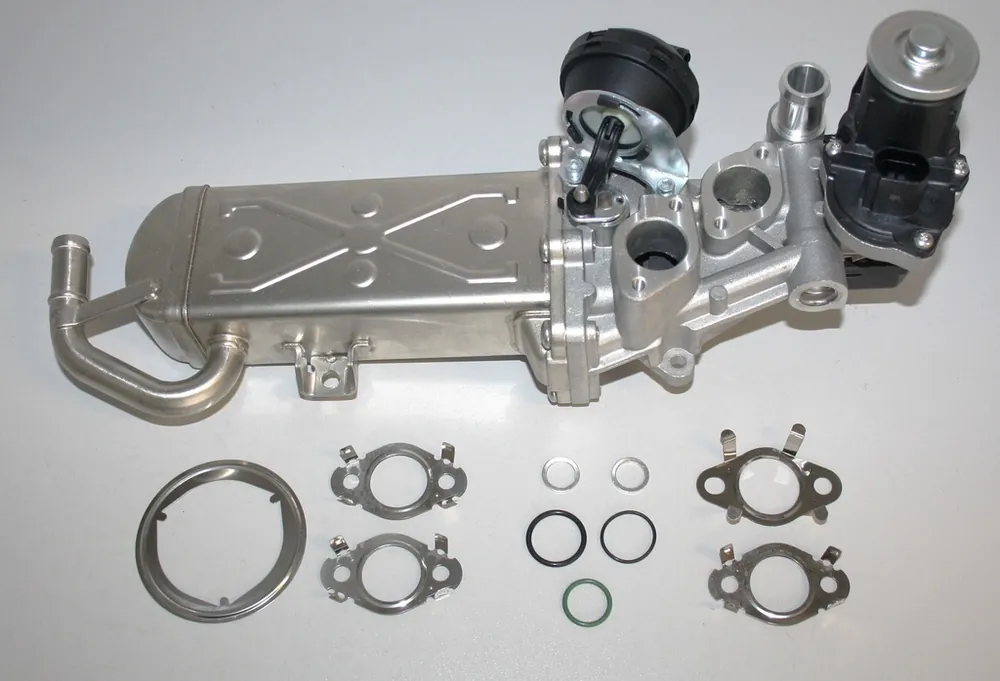 Chladič zpětného vedení spalin 03L131512DQ - ET Engineteam Výprodej