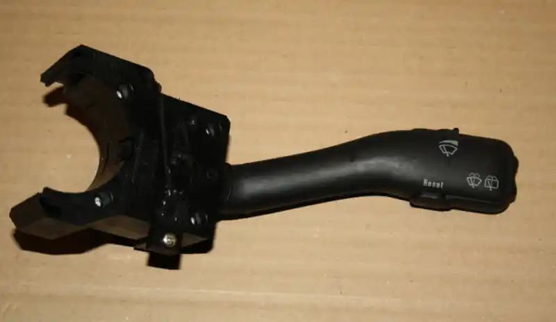 Přepínací páčka s palubním PC - použitá Aktuální