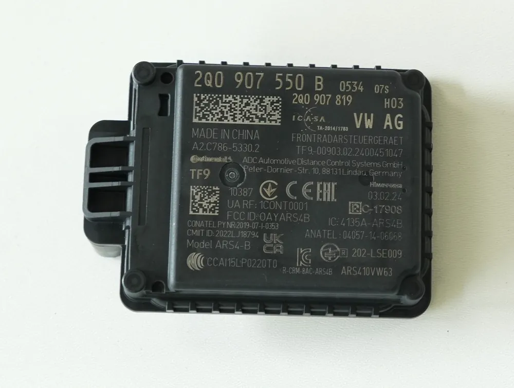 Čidlo radaru ACC pro Kamiq 2Q0907550B - originál Sezónní Sleva