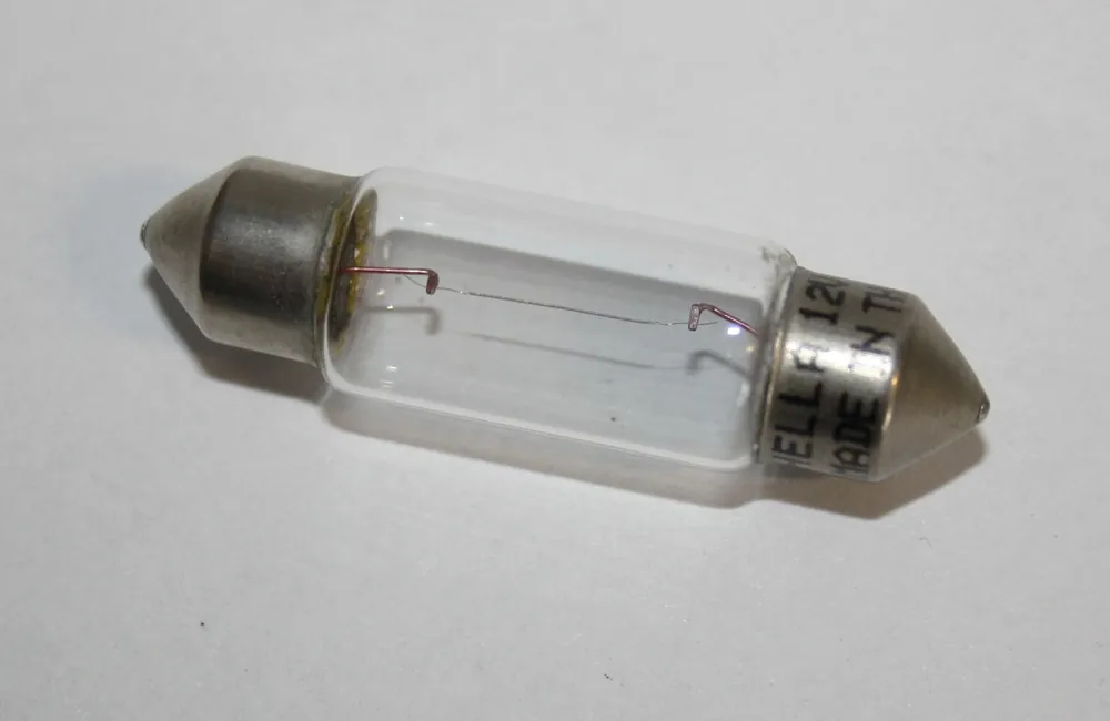 Žárovka 12V 5W sufit N0177252 - Hella Sleva